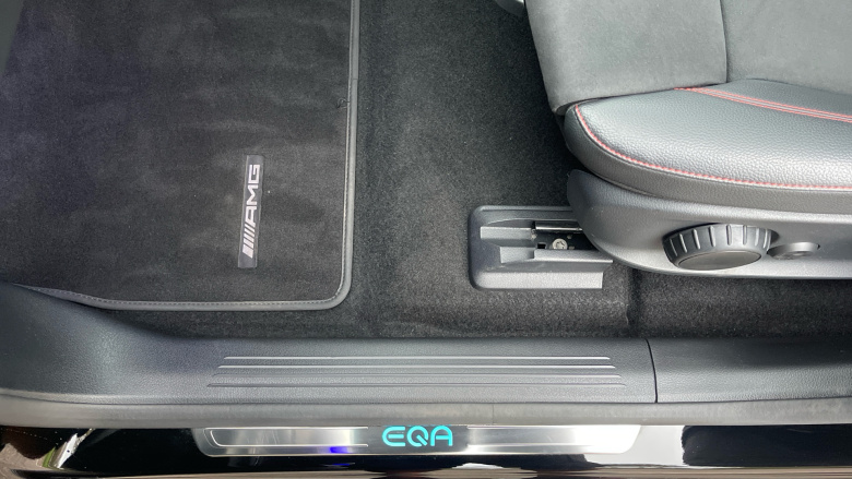 Mercedes-Benz Eqa 250 140kW AMG Line Premium 66.5kWh 5dr Auto Electric Hatchback